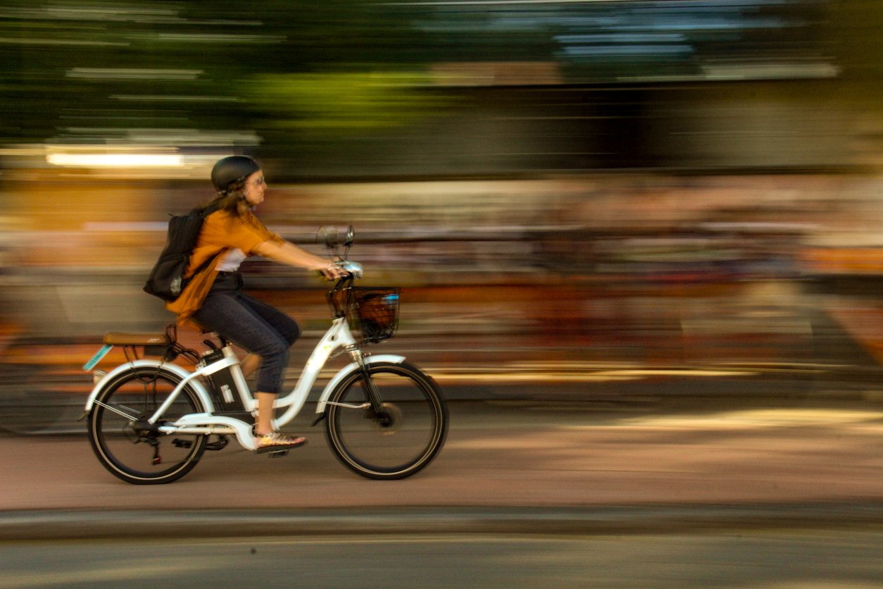 E-bike VC Climate Mitigation iStock-1133394357